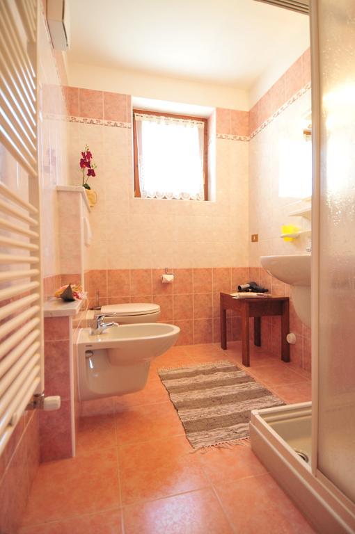Casa Fiorella ลีวินโญ ภายนอก รูปภาพ